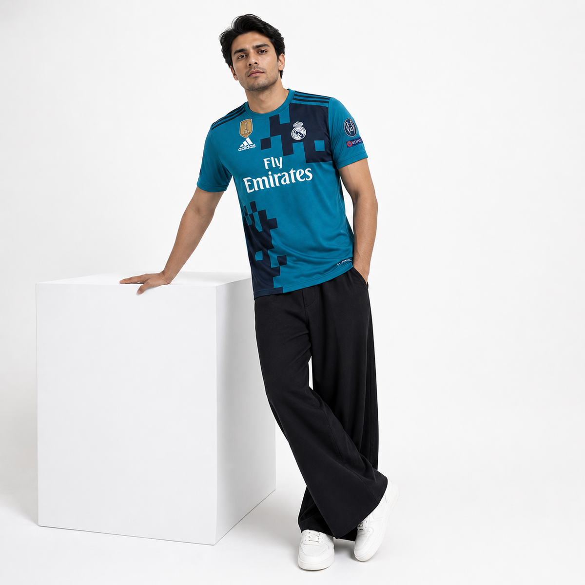 Real Madrid 2017-18 Retro Third Kit