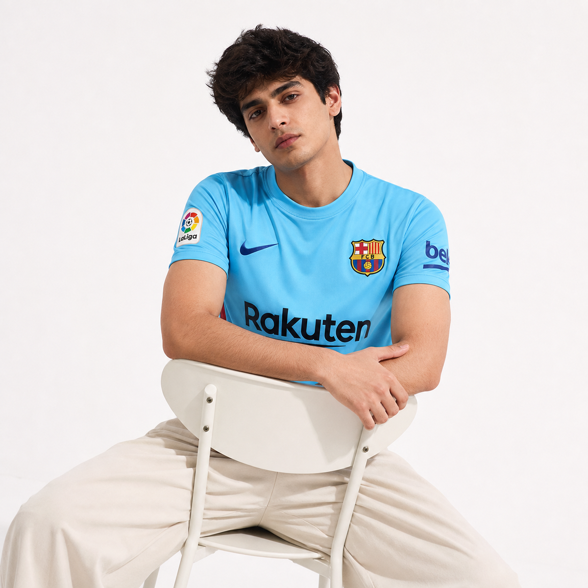 Barcelona 2017/18 Away Retro Jersey